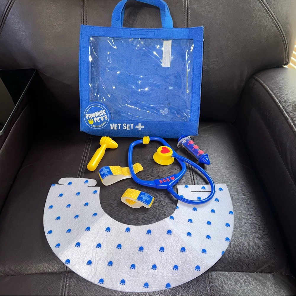 Build a Bear Workshop Promise Pets Vet Checkup Kit Set RARE HTF BABW RETIRED SET - Picture 2 of 6